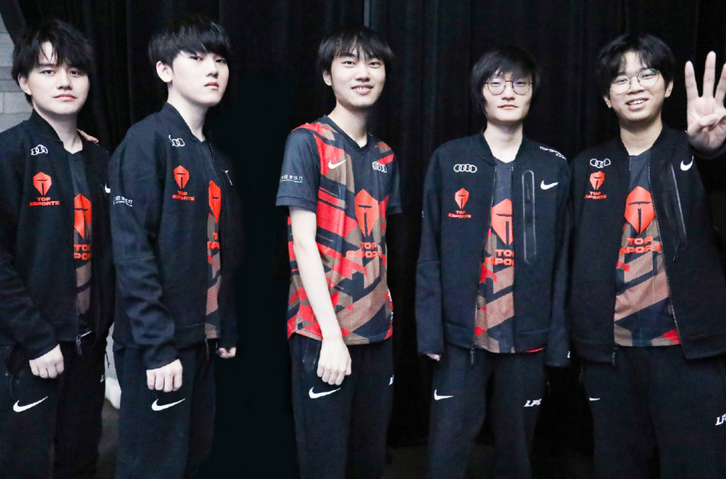 领先位置还 领先位置还