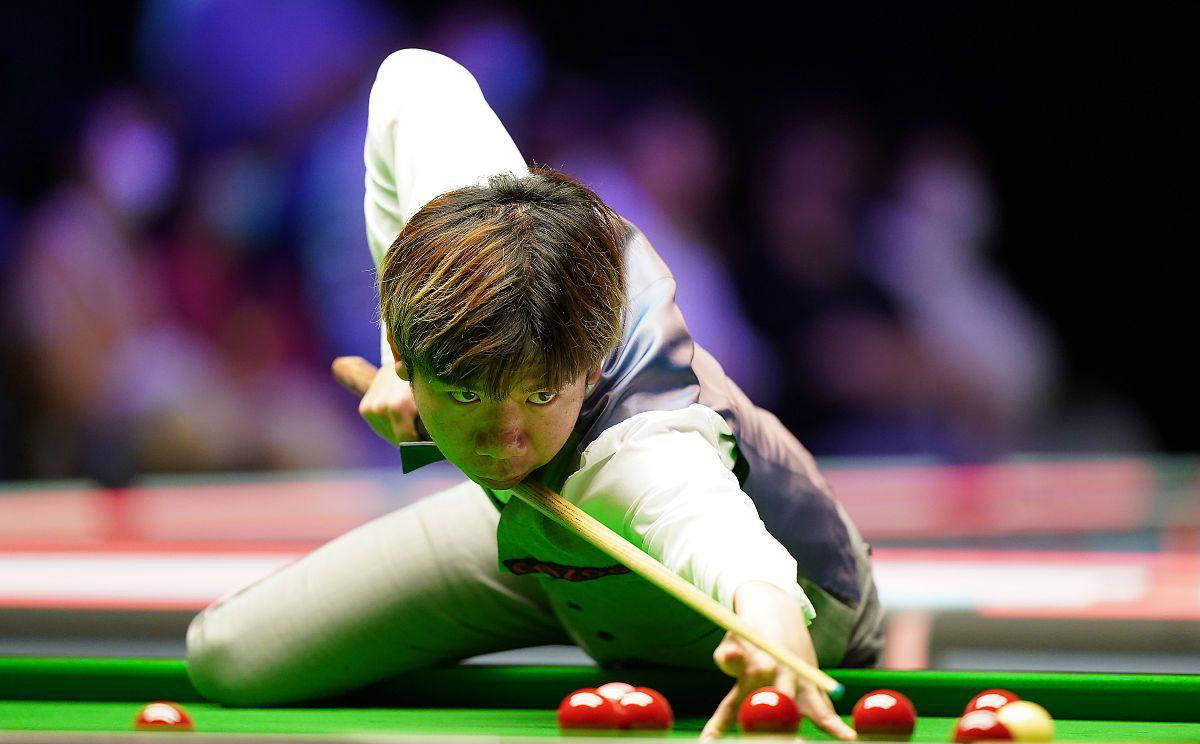 逐渐构成了 逐渐构成了