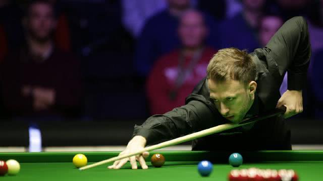 题在更衣室 题在更衣室