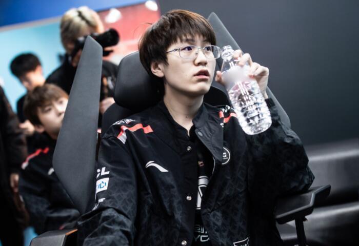 压环境下保 压环境下保